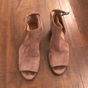 Lucky brand shoes